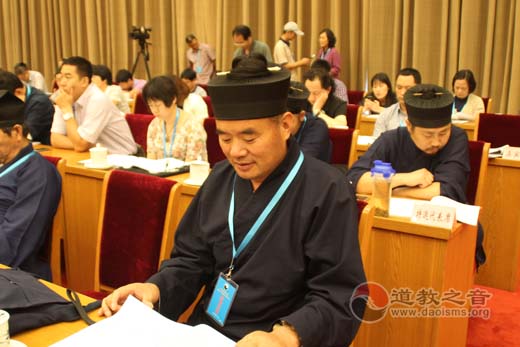 韩崇安道长出席中国道教协会第九次全国代表会议
